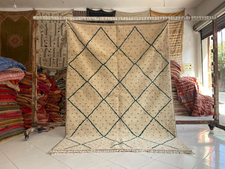 Front view of the cream diamond Berber rug showcasing its pattern and color.
