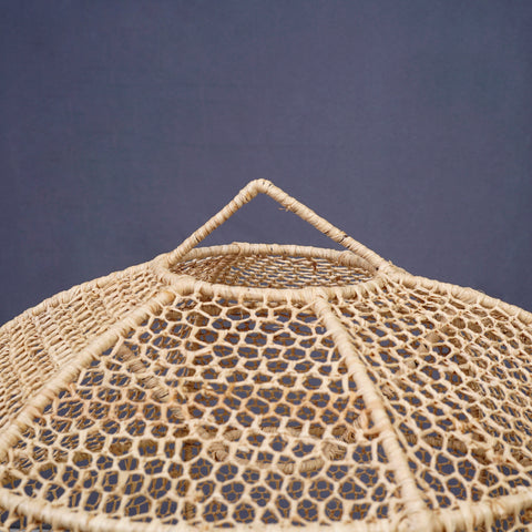 Ball pendant light in lace raffia Lace lampshade