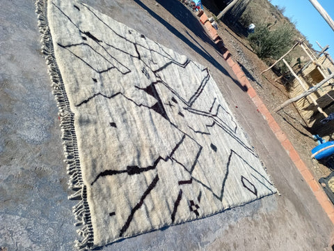 Off white Mrirt authentic Moroccan rug