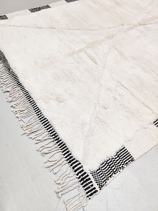 White and black tufted Modern contemporary design Beni Ourain Berber area Moroccan Mrirt 8x10 rugs | wool handmade Moroccan 9x12 rugs