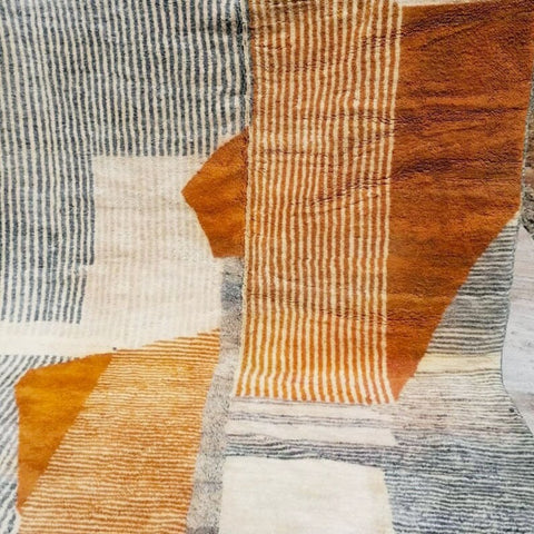 Modern Moroccan Mrirt Rugs: large area rugs for living room , handcrafted Moroccan Beni Ourain rugs.