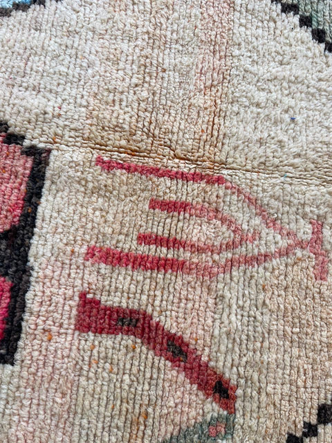 Moroccan Faded Boujaad rug – Vintage wool Berber rug – Boujaad Berber rug - pink wool Berber rug – Beni Ourain area rug - Living room rug - 9.8 x 6.7 ft rug - handmade rugs