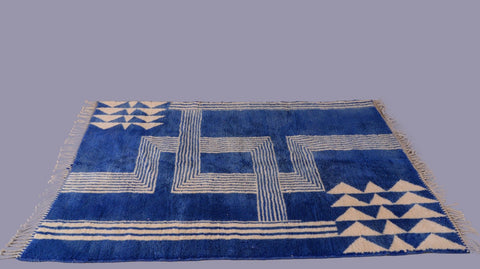 Artisanal Amizmiz Moroccan Mrirt Rug: Blue Handwoven Luxury with a Modern Twist - Africancreates