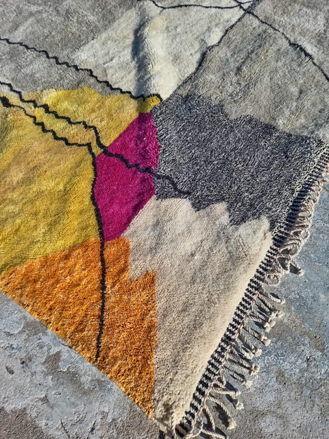 Authentic Mrirt Moroccan rug , very soft thick pile - Africancreates