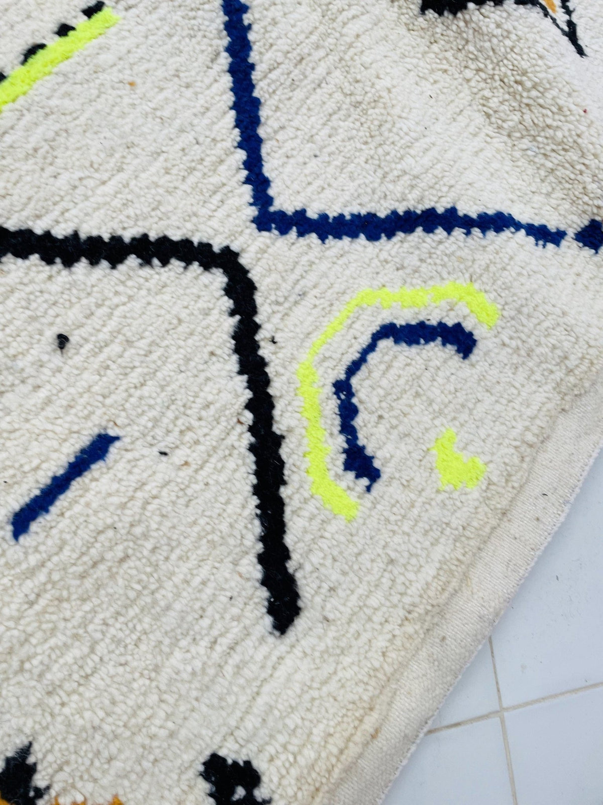 Azilal Moroccan Rug, Handmade azilal Rug, Authentic Moroccan Rug, Abstract Berber Rug, multicolor Wool Rug, Sheep Wool Rug, Bohemian Rug. - Africancreates