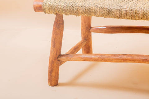 Banc marocain en bois massif et tissage naturel - Africancreates