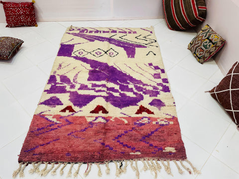 Boujad Moroccan Rug, Handmade Boujaad Rug, Authentic Moroccan Rug, Abstract Berber Rug, Purple red Wool Rug, Sheep Wool Rug, Bohemian Rug.