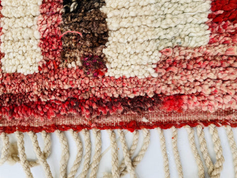 Boujad Moroccan Rug, Handmade Boujaad Rug, Authentic Moroccan Rug, Abstract Berber Rug, pink Wool Rug, Sheep Wool Rug, Bohemian Rug.