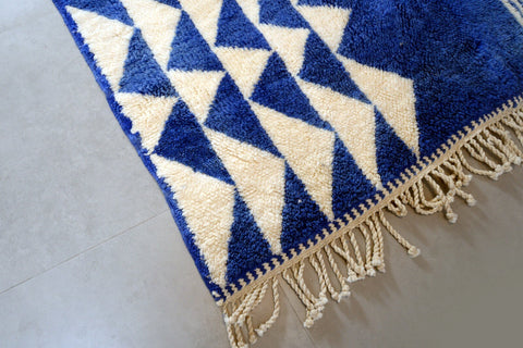 Moroccan Beni Ourain Area Rug: Handmade Wool Rug with a Distinctive Blue and White Design 6 ft X 9 ft Premium quality rug, Modern artwork