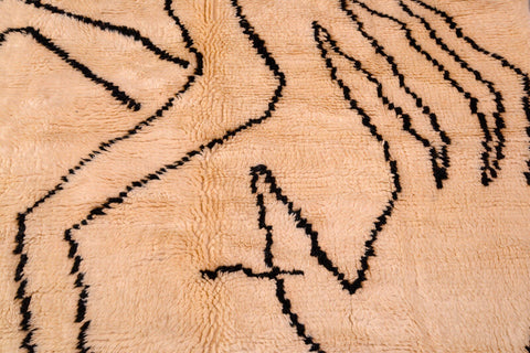 Moroccan beni ourain rug, Large Moroccan rug, Moroccan 4.7 ft X 6.2 ft rug, boho area rug - white and black  Rug -beniourain rug. berber rug