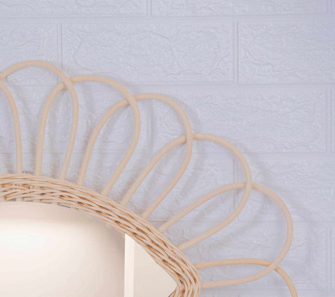 Miroir en oeil de rotin