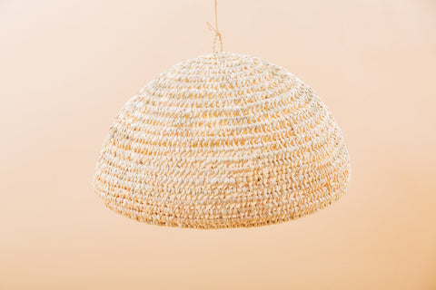 Suspension boule en osier naturel ajouré 50 cm