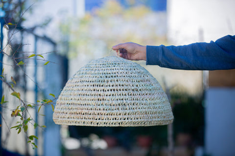 Suspension boule en osier naturel ajouré 50 cm