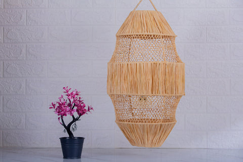 Suspension en raphia abat-jour dentelle H55cm