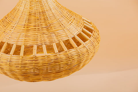 Suspension conique en osier