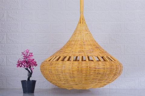 Suspension conique en osier