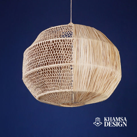 Suspension boule en raphia