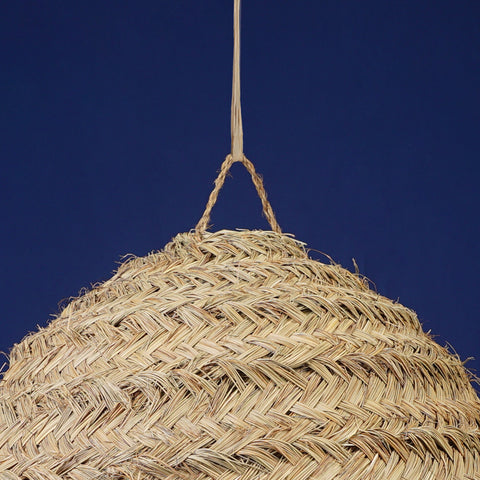 Suspension en forme de parapluie en paille de doum tressée en fibres naturelles