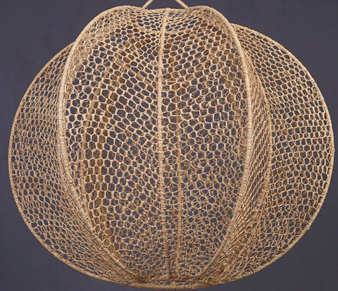 Suspension boule en raphia