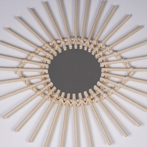 Miroir en oeil de rotin