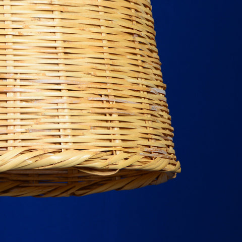 Suspension conique en osier