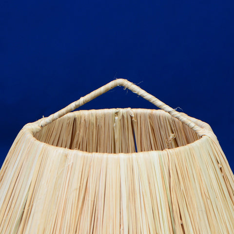 suspension en raphia, éclairage naturel