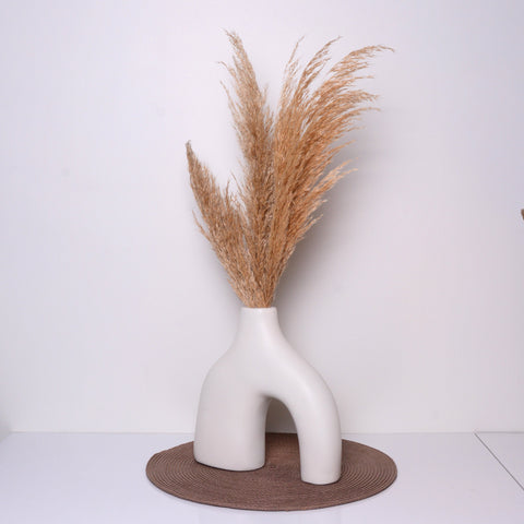 Vase nordique en céramique - Élément décoratif blanc élégant