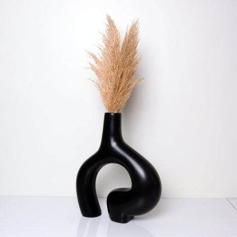 Vase nordique en céramique - Élément décoratif noir élégant