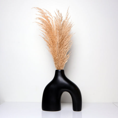 Vase nordique en céramique - Élément décoratif noir élégant