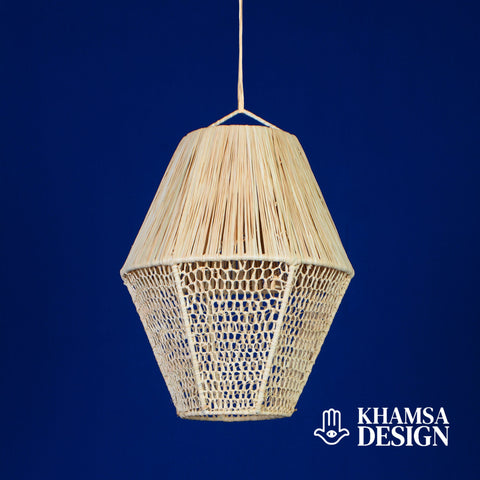 suspension en raphia, éclairage naturel