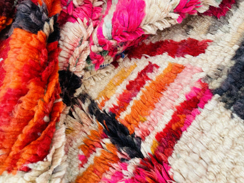 Boujad Moroccan Rug, Handmade Boujaad Rug, Authentic Moroccan Rug, Abstract Berber Rug, Purple pink Wool Rug, Sheep Wool Rug, Bohemian Rug.