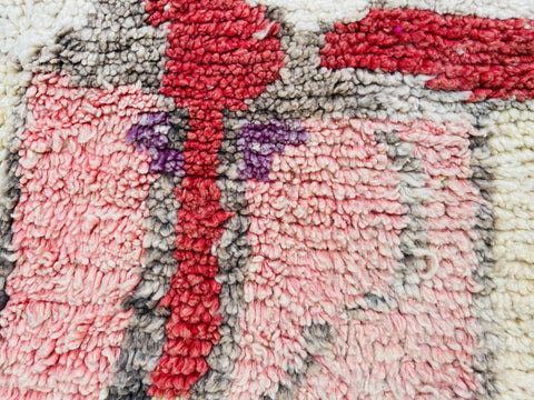 Boujad Moroccan Rug, Handmade Boujaad Rug, Authentic Moroccan Rug, Abstract Berber Rug, Purple pink Wool Rug, Sheep Wool Rug, Bohemian Rug.
