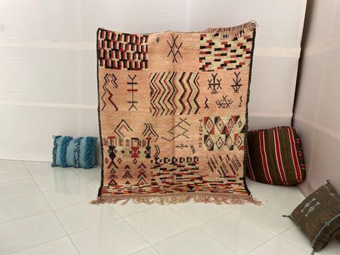 Boujad Moroccan Rug, Handmade Boujaad Rug, Authentic Moroccan Rug, Abstract Berber Rug, pink Wool Rug, Sheep Wool Rug, Bohemian Rug.