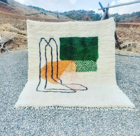 Customizable Moroccan Mrirt Rugs: Tailored Beauty for Personalized Spaces