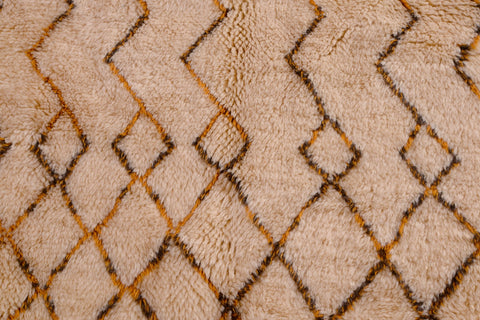Ait Bouguemez Geometric Moroccan Mrirt Rug: Timeless Symmetry for Inspired Interiors
