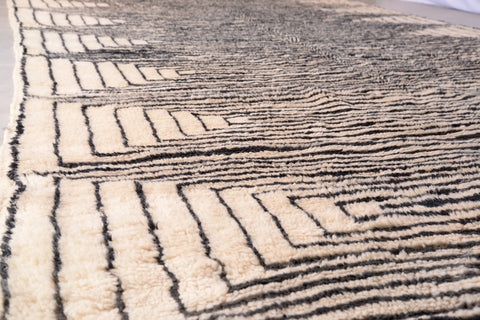 Intricate Beni Ourain Inspired Moroccan Mrirt Rug: Channel the Timeless Beauty of Beni Ourain Style with Luxuriously Soft and Textured Mrirt Weaves
