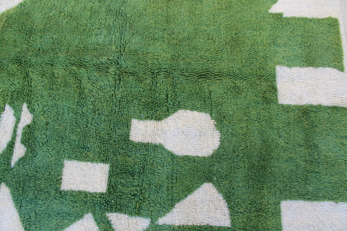 Moroccan rug with attractive modern design, Azilal rug 5 ft X 6.8 ft moroccan rug, Beni ourain rug, Teppish ,Green Olive and White rug - Africancreates