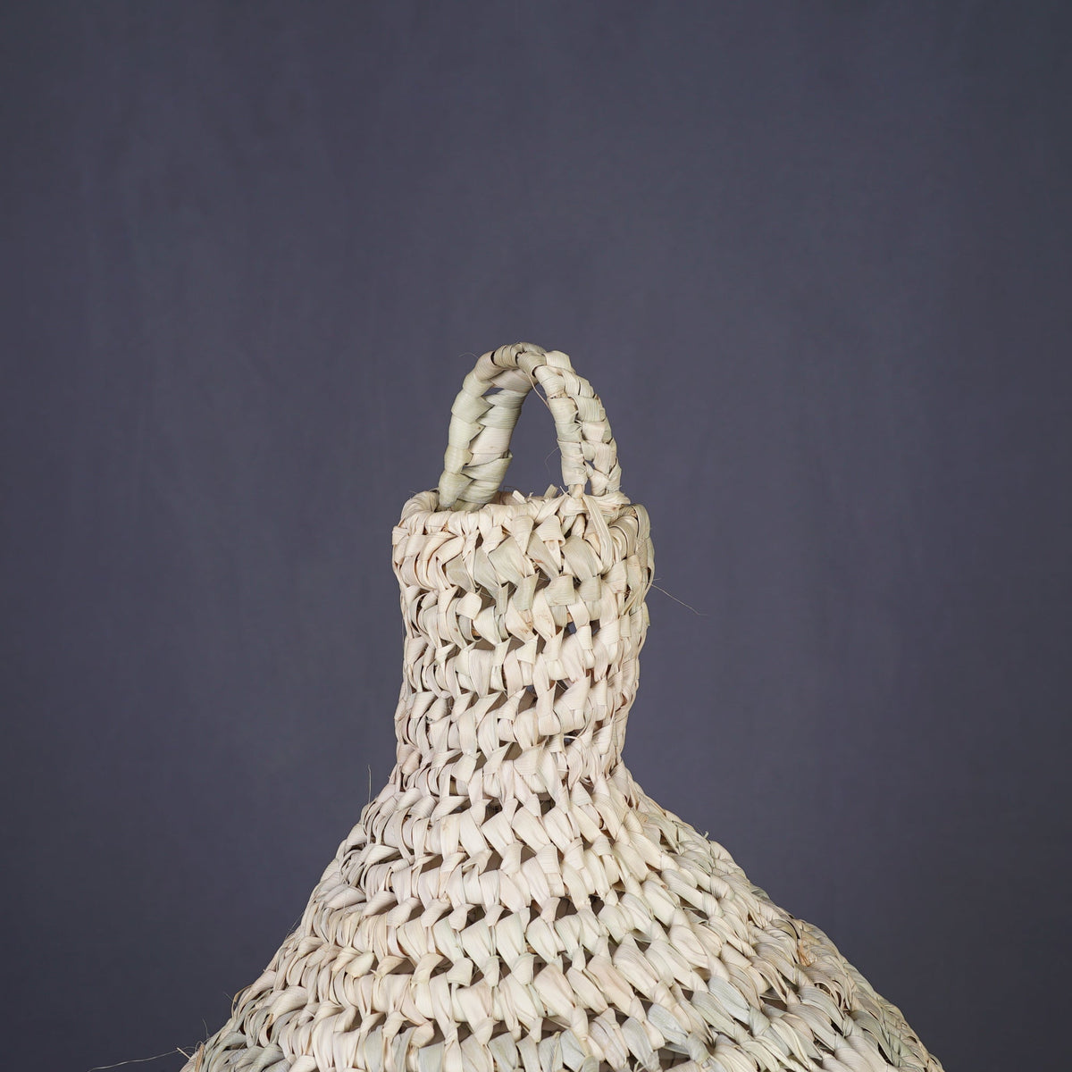 Palm and raffia pendant light, Rattan ceiling light, Natural lighting - Africancreates