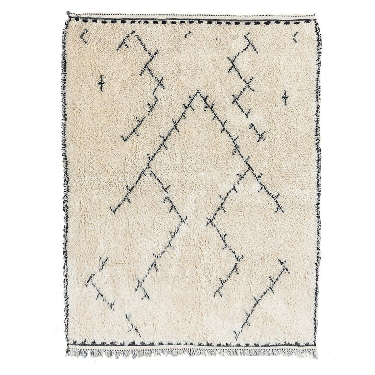 Front view of the Beni Ourain Moroccan rug featuring a geometric pattern in black and off-white.