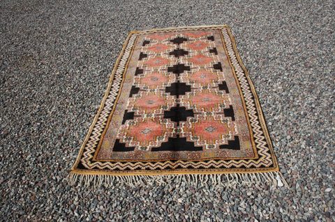 9.41x4.75 ft Vintage kilim rug , kilim rugs , Moroccan berber rug , Moroccan kilim,  kilim carpet, moroccan kilim rug,berber rug