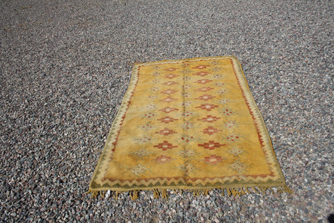 7.87x4.52 ft Vintage kilim rug , kilim rugs , Moroccan berber rug , Moroccan kilim,  kilim carpet, moroccan kilim rug,berber rug