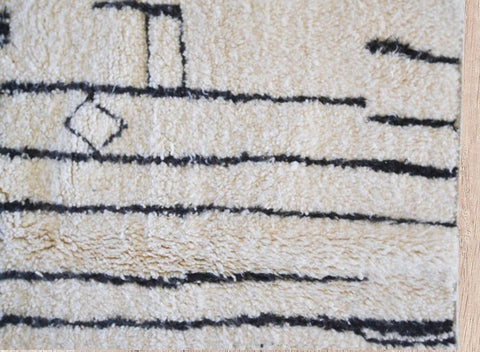 Moroccan authentic 8x10 rugs , black and white contemporary rug design handmade with natural wool