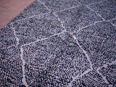 Beni ourain rug- Authentic Moroccan Rug- Aspro Rug- Beni Ourain rug- Beni Rug- Large Moroccan Rug- White& Black Rug