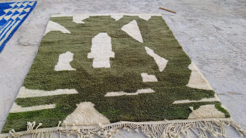 Olive Green Moroccan rug , Beni ourain rug ,soft Wool rug , 8x10 rug ,beni mrirt rug, Area rug, rug for living room
