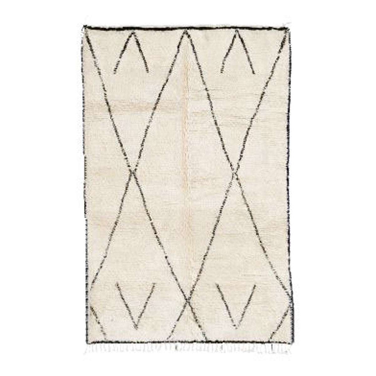Front view of the light gray diamond lattice Moroccan rug with a geometric pattern.